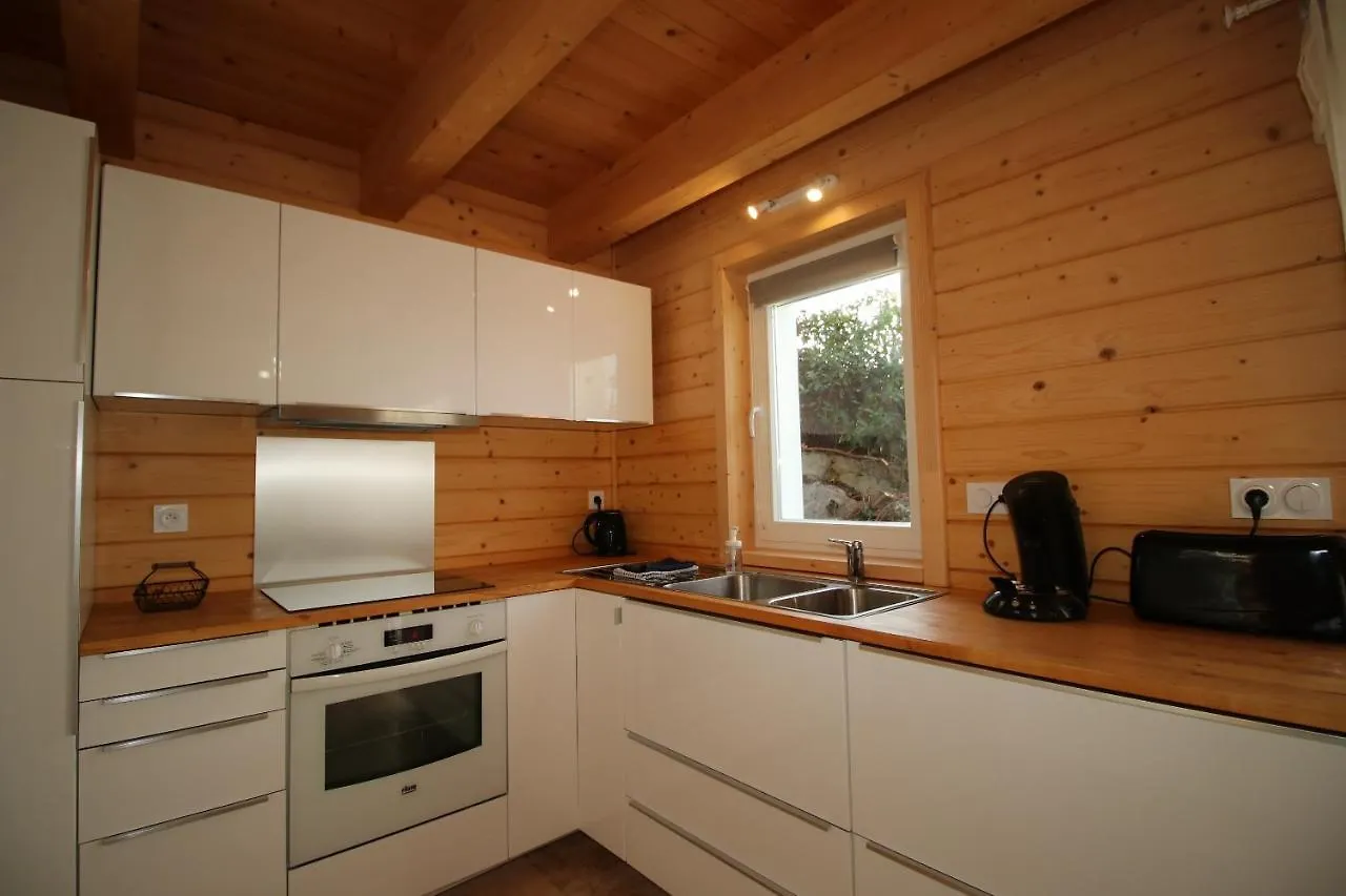 Les Epiceas Apartment Chorges 0*,